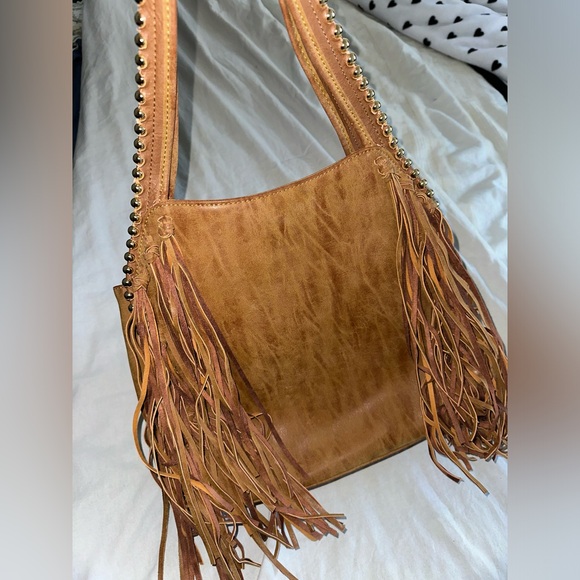 Big Buddha Fringe Hobo - Picture 3 of 11